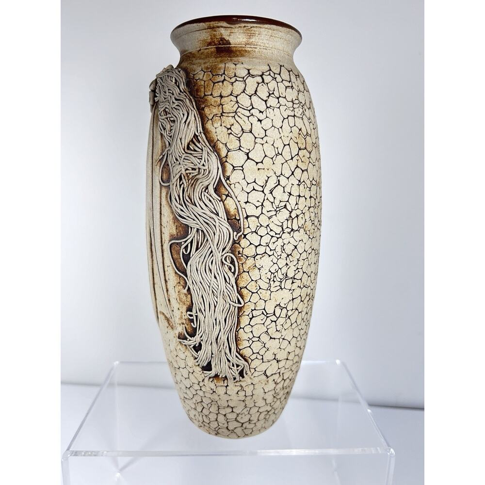 Wartook Pottery Australia Vase Gum Leaf Design Hand Crafted 9" Vintage Primitive - Picture 3 of 8
